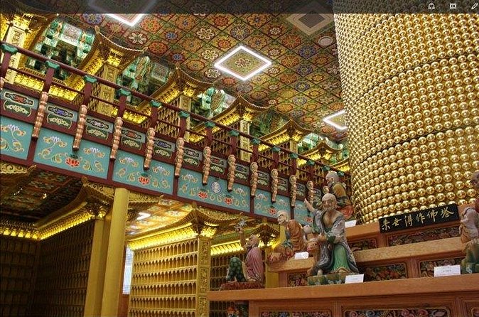 2-Day Busan City Tour Package - Meet-up at 9:00 and the comfort of a small-group day
