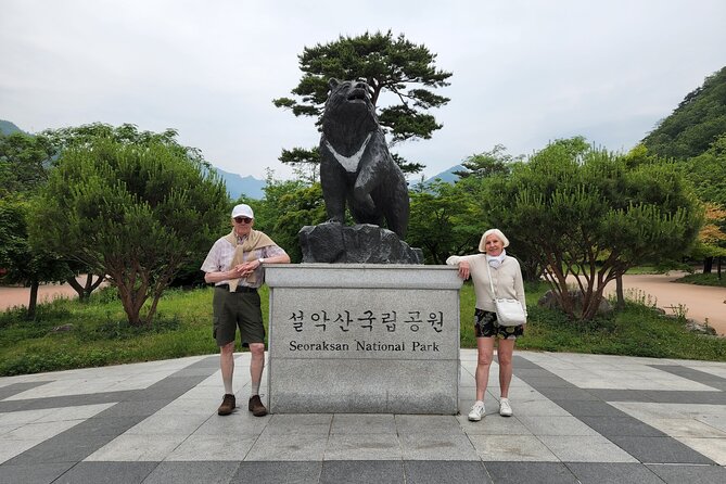 2-Day Hike through the Scenic Valleys of Mt. Seoraksan from Seoul - Price and logistics: what you’re paying for at $899