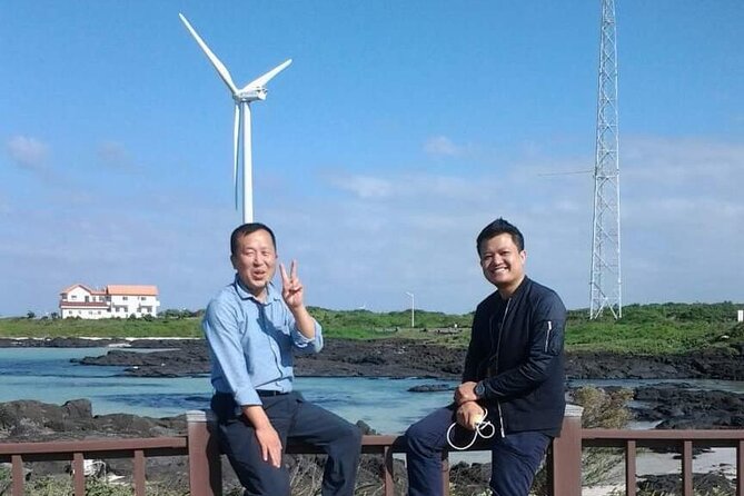 2 Days Private Tour with a Very Experienced Driver in Jeju Island - Getting started: airport or hotel pickup, then a driver who actually helps