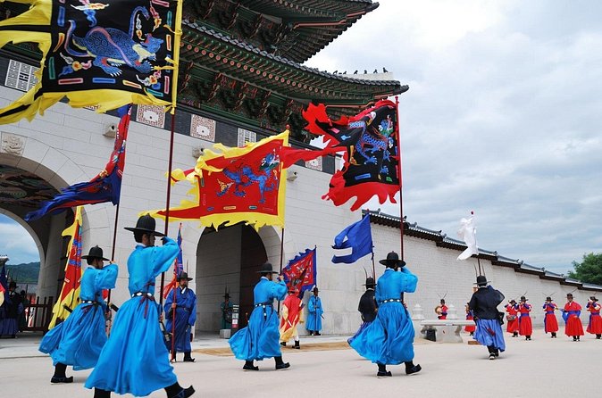 4 Hours Private tour with top attractions in Seoul - Who this private tour suits best