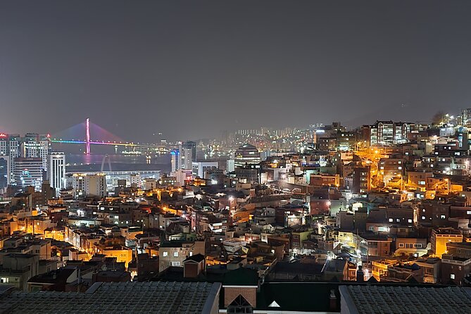 Best Busan night views : Mountain observatory streets - Busan ridge night views are built for walking