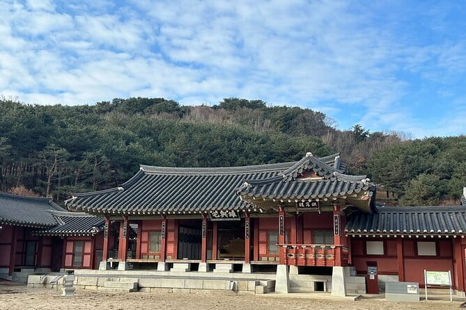 Beyond Seoul: Starfield Library, Hwaseong Fortress & Cave Quest - Transportation and timing: what your day will feel like
