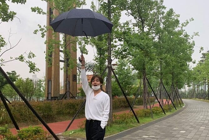 BTS Landmarks Private Car Tour in Busan with a Licensed Guide - Gamcheon Culture Village and the Story Behind the Streets