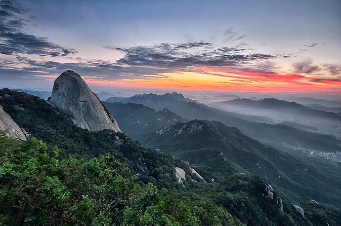 Bukhansan Mountain Private Hike with Lunch - Your Guide’s Role, From Trail Choices to Helpful Explanations