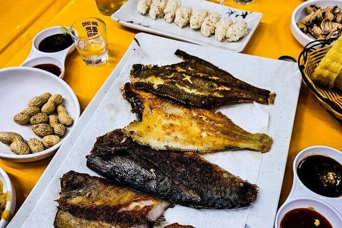 Busan: Food Crawl with Fish Market, Soju Tents & Local Snacks - Price and logistics: who gets the best experience