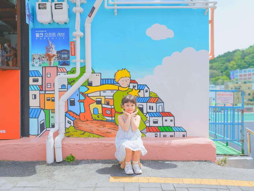 Busan: Gamcheon Village and Haeundae Blueline Park Tour - Lunch, Drinks, and Small Food Reality Checks