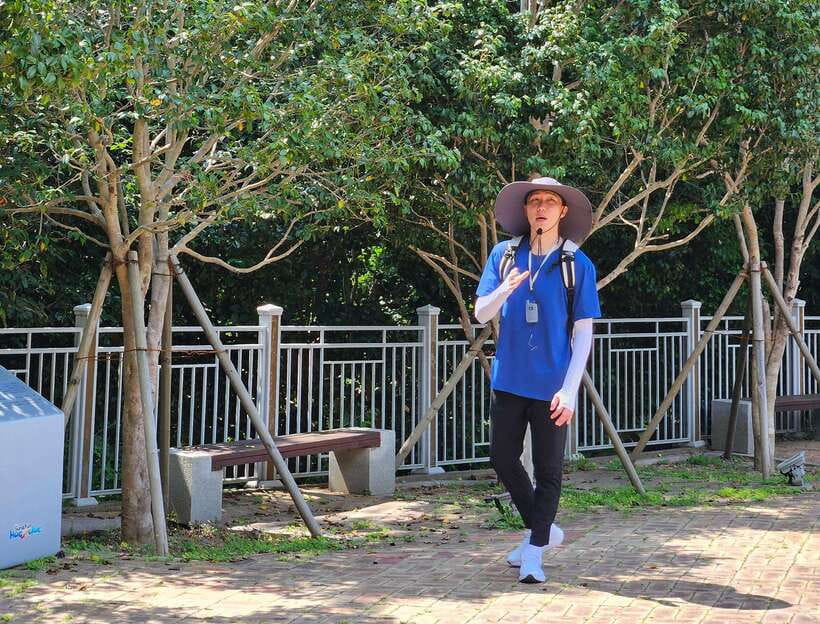Busan: Haeundae 100-Minute Walking Tour - Dongbaek Island and Choi Chi-Won, A Calm Finish With Meaning