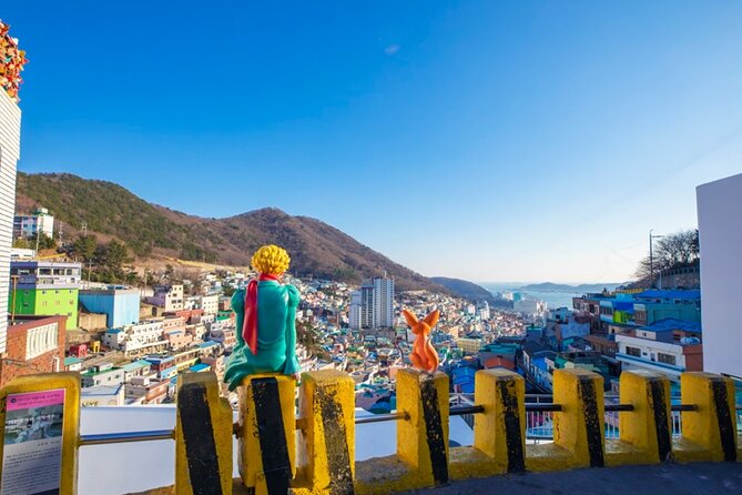 Busan Hidden Gems Private Tour and Car Service - Haedong Yonggungsa temple: the coastal view that makes Busan click
