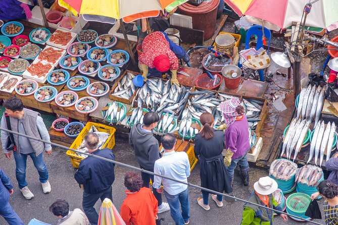 Busan history and market food tour with local chef - Timing, walking, and getting your bearings