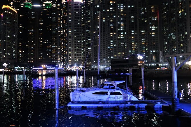 Busan Night Food Market with Night View points - What to bring so your night photos and comfort do not suffer