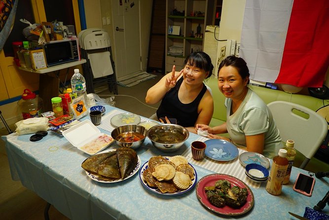 Busan Seafood Tour : Jagalchi market Seafood Tour & Dinner - The in-home dinner setup: cooking lessons with a real table