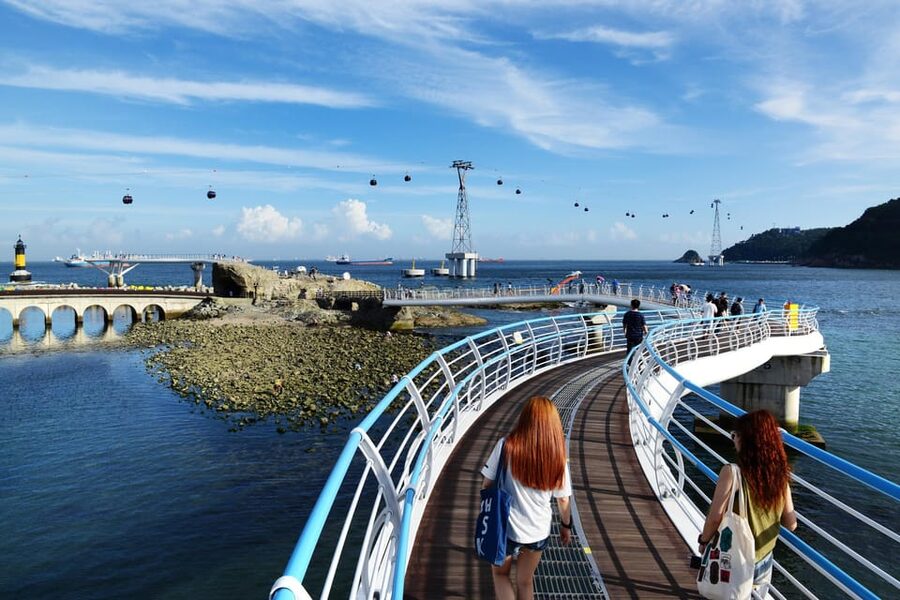 Busan: Sky Capsule+ Huinnyeoul+ Gamcheon+ Songdo+ Night View - Sky Capsule and the Haeundae Beach photo payoff