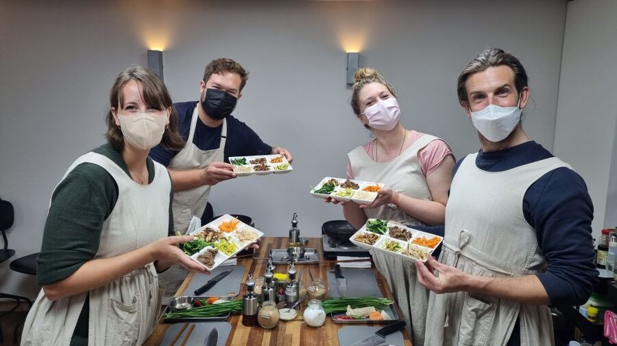 Busan: Small-Group Traditional Korean Food Cooking Class - Meal Finish: Tea and Dessert Tasting