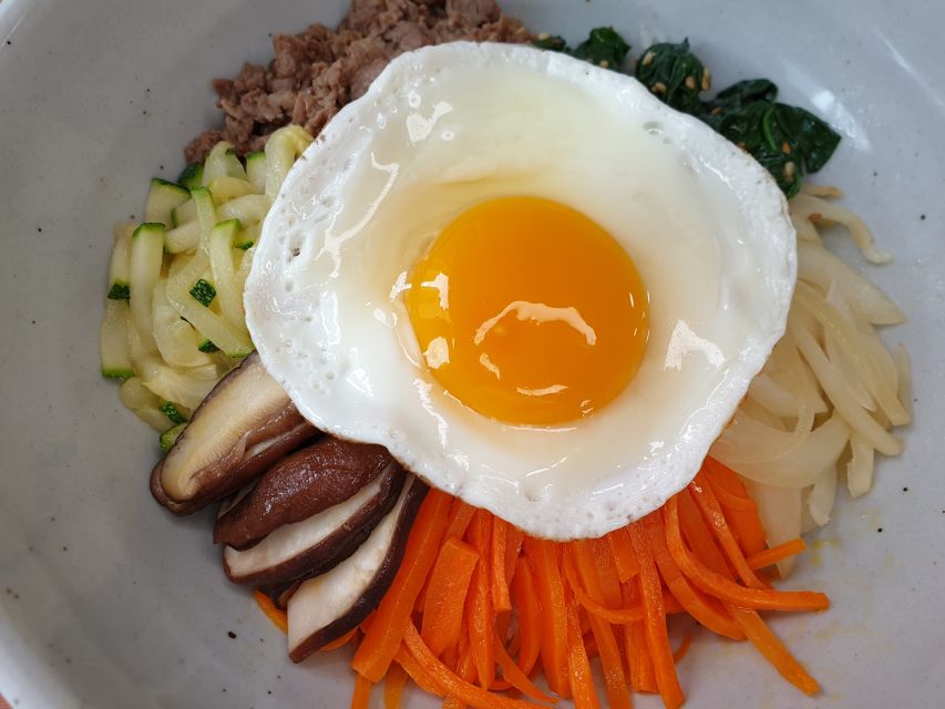 Busan: Small-Group Traditional Korean Food Cooking Class - Welcome Drink and Sauce Tasting Before You Cook