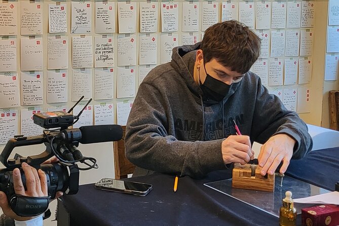 Carve Your Personal Korean Stone Seal with Jeongju in Insadong - Your 90-minute workshop flow at Tongmoongwan