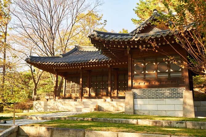 (Closed) Korea’s White House Walking Tour Blue House - Practical Tips for Your Day at Cheong Wa Dae