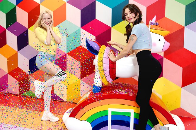 Color Pool Museum - Room condition and expectations: fun first, pristine second