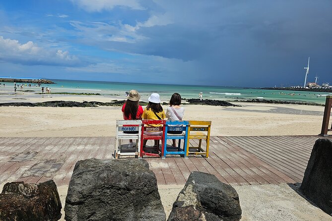Customized private tour in Jeju island - South Jeju plan: Jeongbang Falls, Oedolgae, Jusangjeli