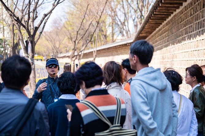 Deoksugung & Jeongdong-gil: A Walk in Korea's Rich Heritage - Jeongdong Theater: a coffee and restroom pause with cultural context
