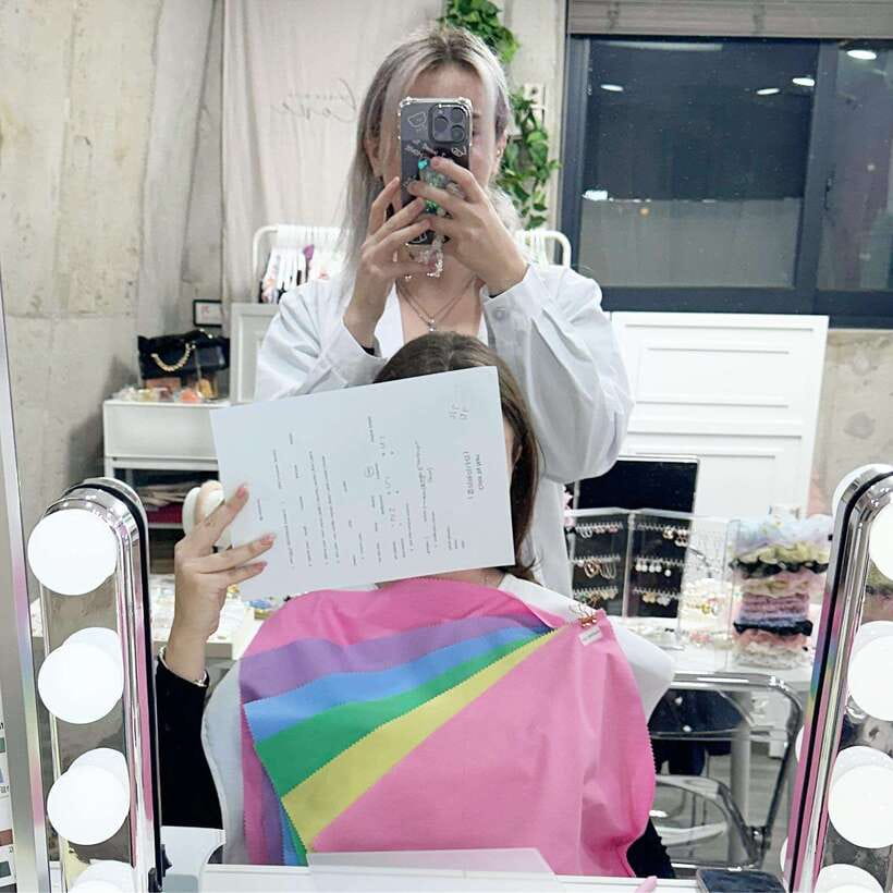 Detailed Seoul Image & Personal Color Analysis in Hongdae - Fashion styling and makeup product recommendations you can use right away