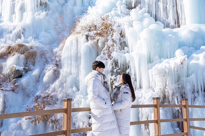 Elysian Gangchon Winter Ski + Eobi Ice Valley Day Tour fr Seoul - Transportation and timing: long day, simple plan