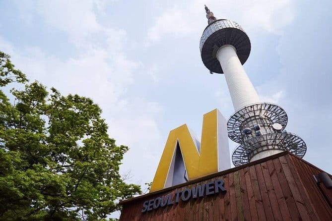 Eobi+Nami+Hanbok Tour with Rail Bike or Strawberry Option - Hanbok Wearing Experience Center in Chuncheon: photos plus a real activity