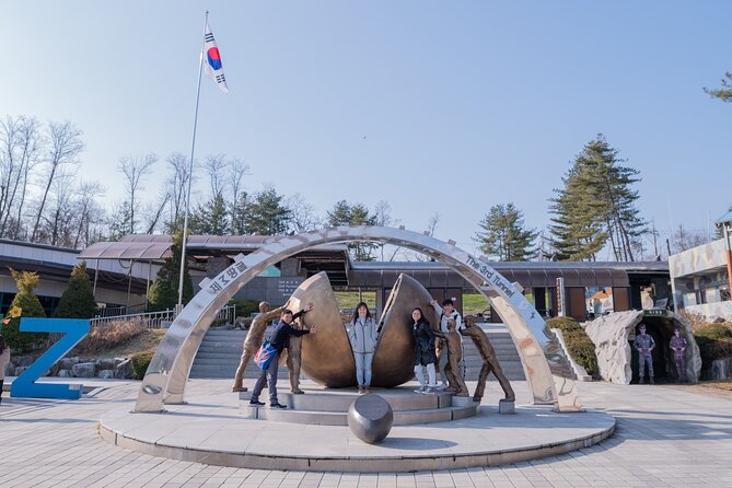 Exclusive Private DMZ Tour & War Memorial Hall or Suspension Bridge(No Shopping) - Key Highlights Worth Booking