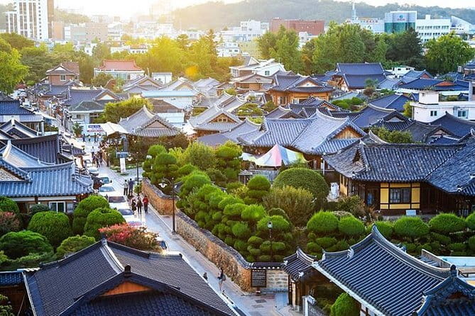 Explore DMZ from Seoul +(optional) Gondola/Red Suspension Bridge - Optional gondola over the Imjin River