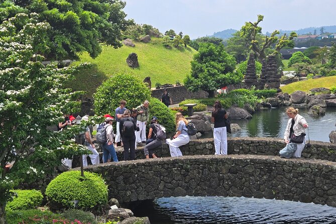 Explore Spirited Garden a Cultural Gem in Jeju - Seven sub-gardens, one gentle rhythm