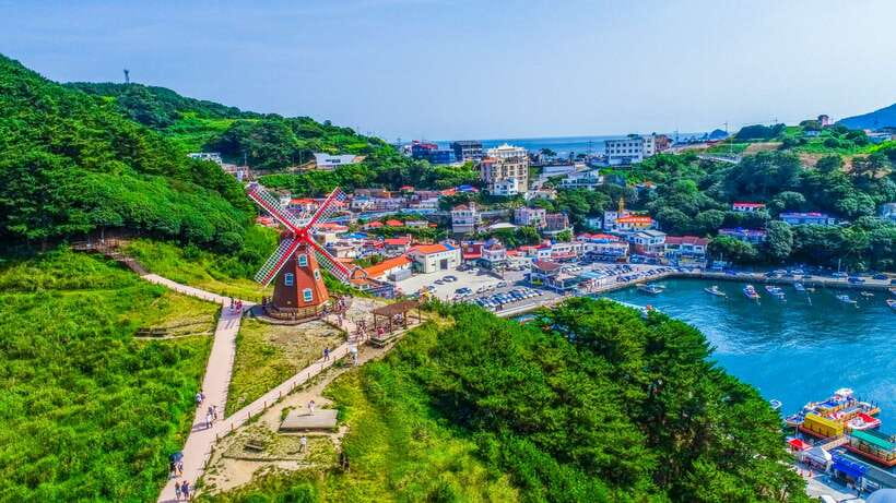 From Busan: Enchanting Oedo Island Day Tour with Windy Hill - The Haeguemgang ferry cruise and Oedo-Botania on Oedo Island