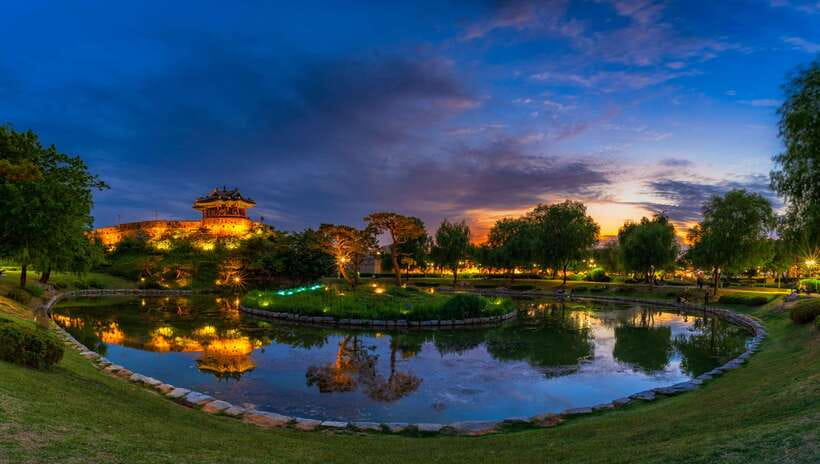 From Seoul: Suwon Hwaseong Fortress Night Tour - Meeting point in Seoul: Sejong Hotel, and what to expect