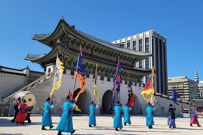 Full-day Customizable Private Seoul Highlight Tour - Bukchon Hanok Village: Joseon-era streets in a compact visit