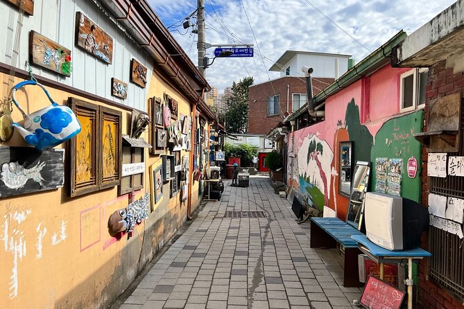Gwangju City Tour : Where old meets new (private) - Gwangju feels different when you have a private guide