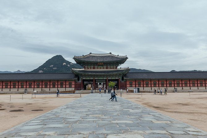 Highlights & Hidden Gems With Locals: Best of Seoul Private Walking Tour - A local drink, plus tips that help you the rest of the trip