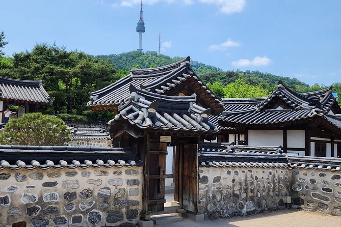Highlights of Seoul Tour in Seoul: Deoksugung & N Seoul Tower - Price and Value: What $32 Really Buys You