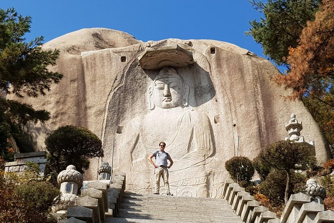 Hike at Mt. Bukhansan National Park with professional Guide(including Lunch) - Guide style matters, and Bergen Park sets a high bar