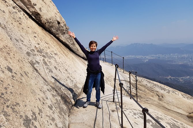 Hike at Mt. Bukhansan National Park with professional Guide(including Lunch) - Getting around Seoul: what door-to-door transfers change