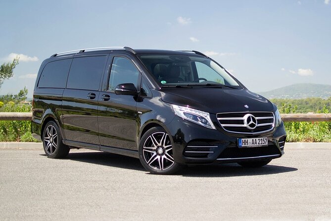Incheon Airport (ICN) Transfer to Seoul/Suwon/Seongnam/Yongin - Getting Your Driver Details Before You Leave (48 and 24 Hours)