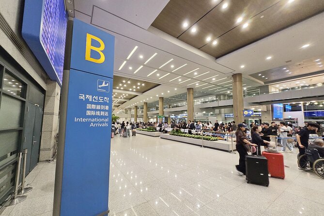 Incheon Airport Private Pick Up to and from Seoul - The Ride Comfort: Clean Van, Smooth Driving, Real Support