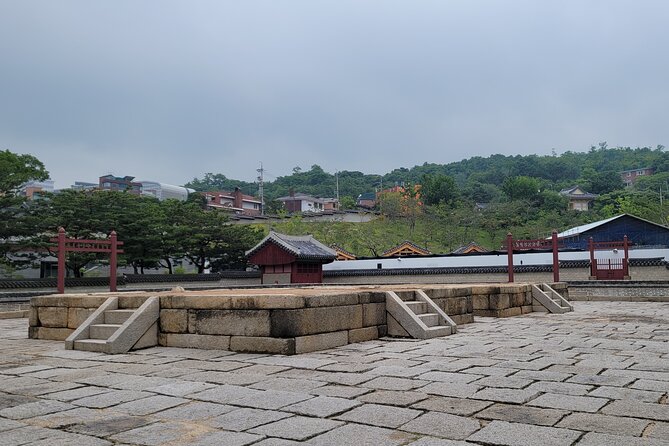 Inwangsan hike & historical sites - Traditional Snacks During the Trek: Small Breaks That Matter