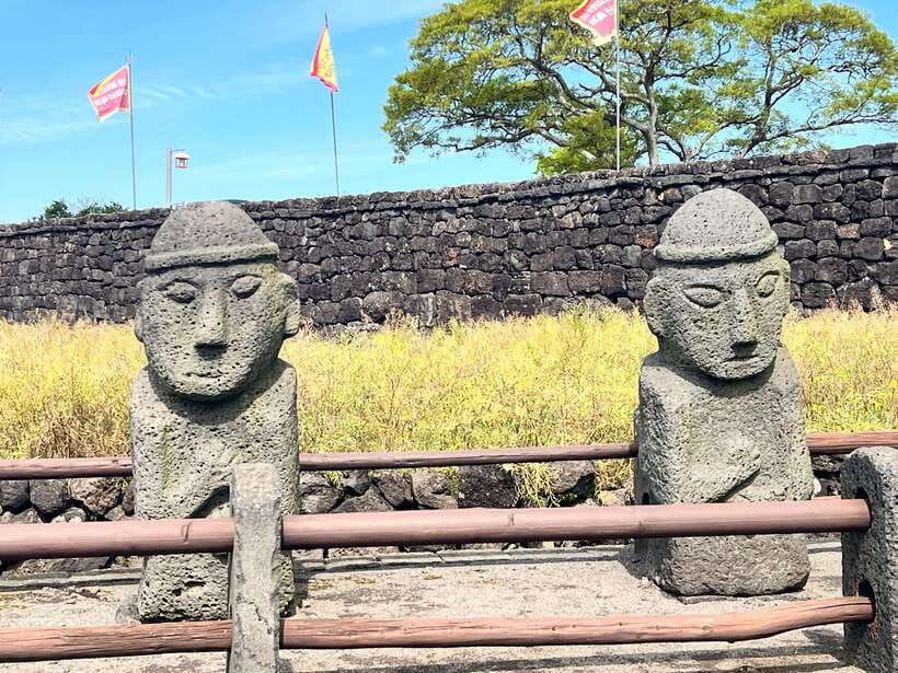 Jeju: East of Jeju Island Bus Tour from Seogwipo City - Price and value: what $88 gets you (and why it can be worth it)