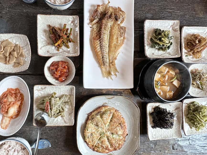 Jeju East: Small Group Healing Tour w/Woman Divers Show - Haenyeo women divers show at Seongsan Village, UNESCO-style living culture