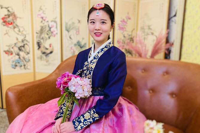 [Jeju] Hanbok Private guide tour & photo session in beautiful Yongduam rock, - Timing, weather, and what to watch on the day