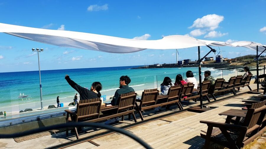 Jeju Island: Customized Private Full-Day Van Tour - Price and value: what $400 buys for up to five people