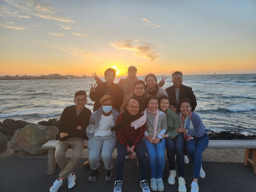 Jeju Island: Full-Day Customizable Private Guided Car Tour - Dongmun Market, Tea Time, and Souvenir Shopping