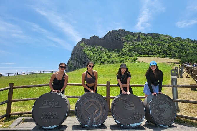 jeju island Jumbo taxi Private tour with Mr.Hong East of jeju - Entering Seongsan Ilchulbong, the UNESCO Tuff Cone Stop
