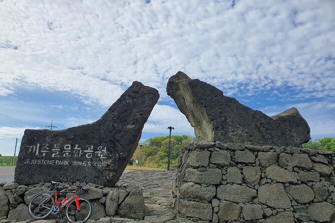 Jeju island Jumbo Taxi Private Tour with Mr.Hong South of Jeju - FAQ