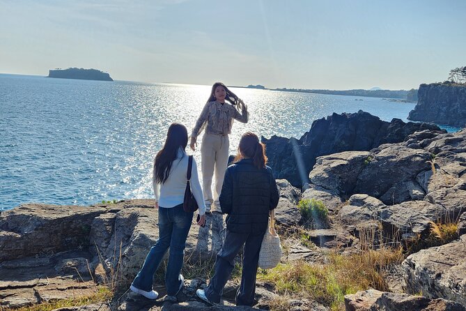Jeju island Southern Unesco Mt.halla ONE day Bus Tour - Daepo Haean Jusangjeolli Cliff: basalt columns in full scale