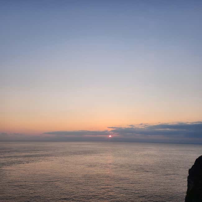 Jeju Island: Sunrise Guided Tour with Hotel Pickup - Seopjikoji: The Short Walk, the Big View, and Photo Timing