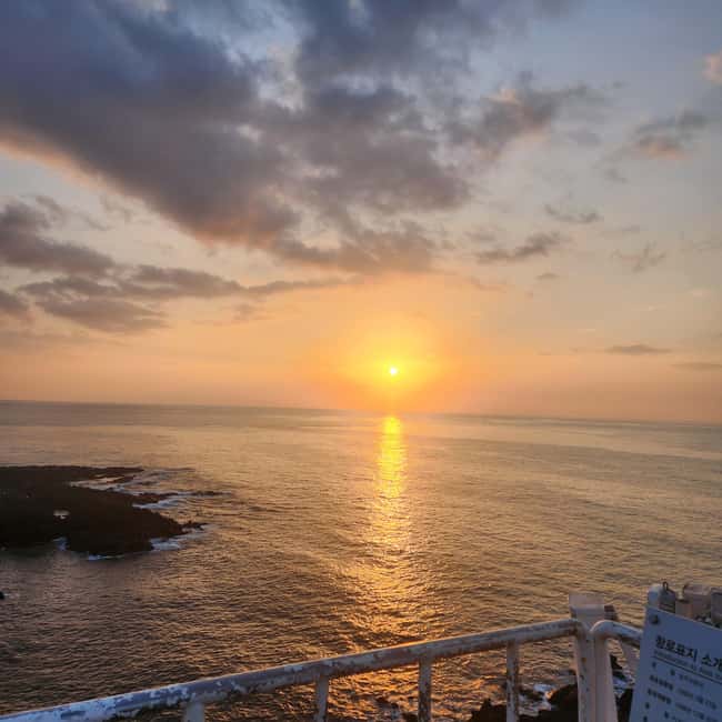 Jeju Island: Sunrise Guided Tour with Hotel Pickup - Jjimjilbang After Sunrise: A Korean Morning Reset